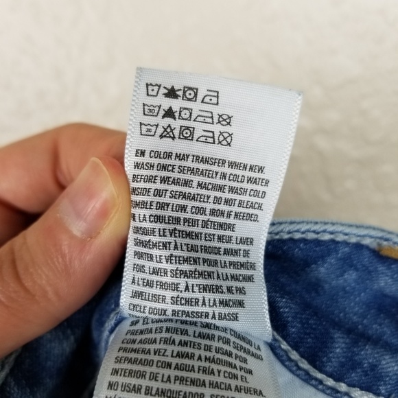 American Eagle Embroidered Hi-Rise Shortie 00 - Picture 8 of 8